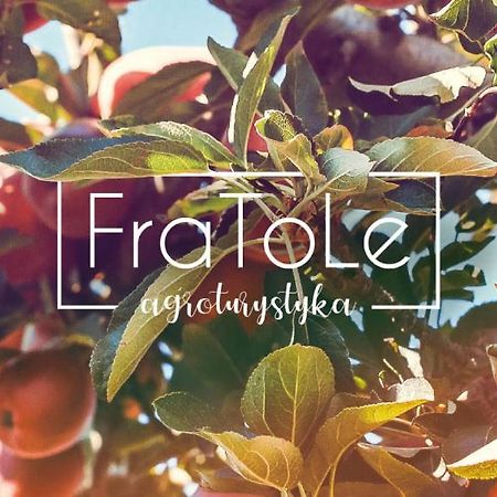 Fratole Villa Nielisz Exteriör bild
