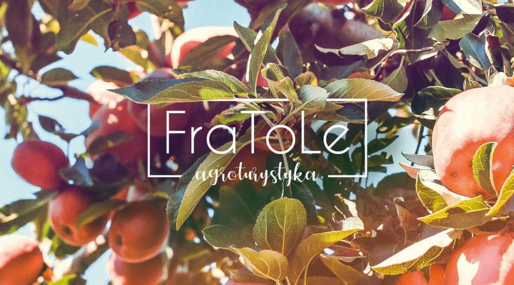 Fratole Villa Nielisz Exteriör bild