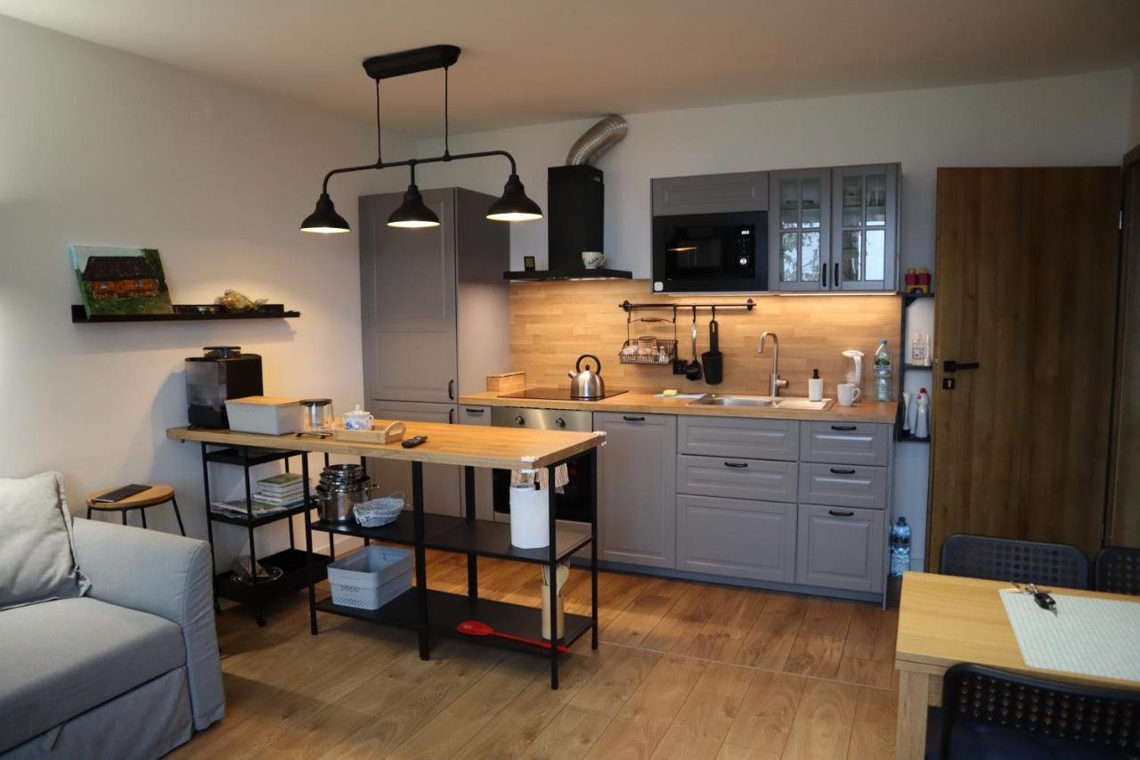 Fratole Villa Nielisz Exteriör bild