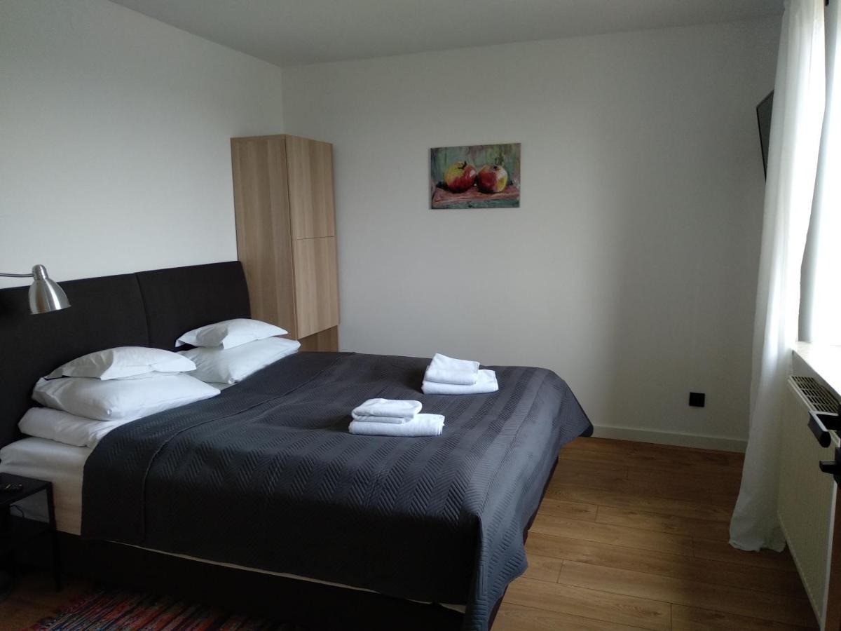 Fratole Villa Nielisz Exteriör bild